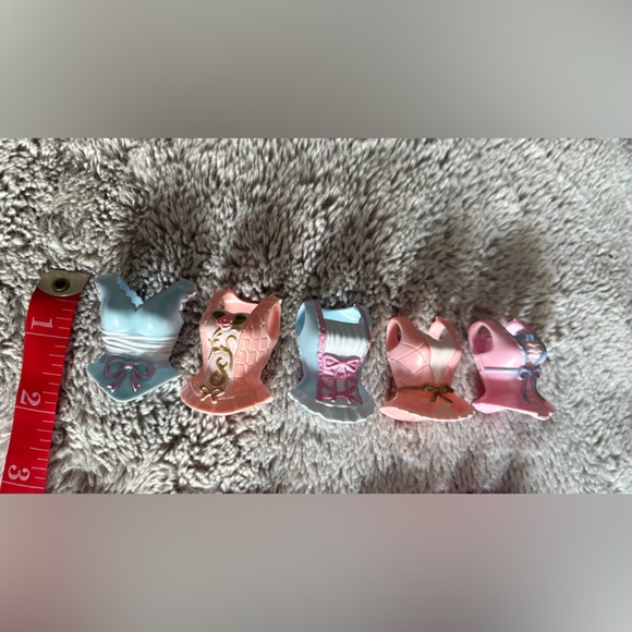 Colorful Doll Accessories Set - Picture 2 of 7